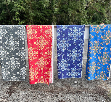 MONTEREY Fabric - Poppies - Laminated Cotton - by the 1/2 yard